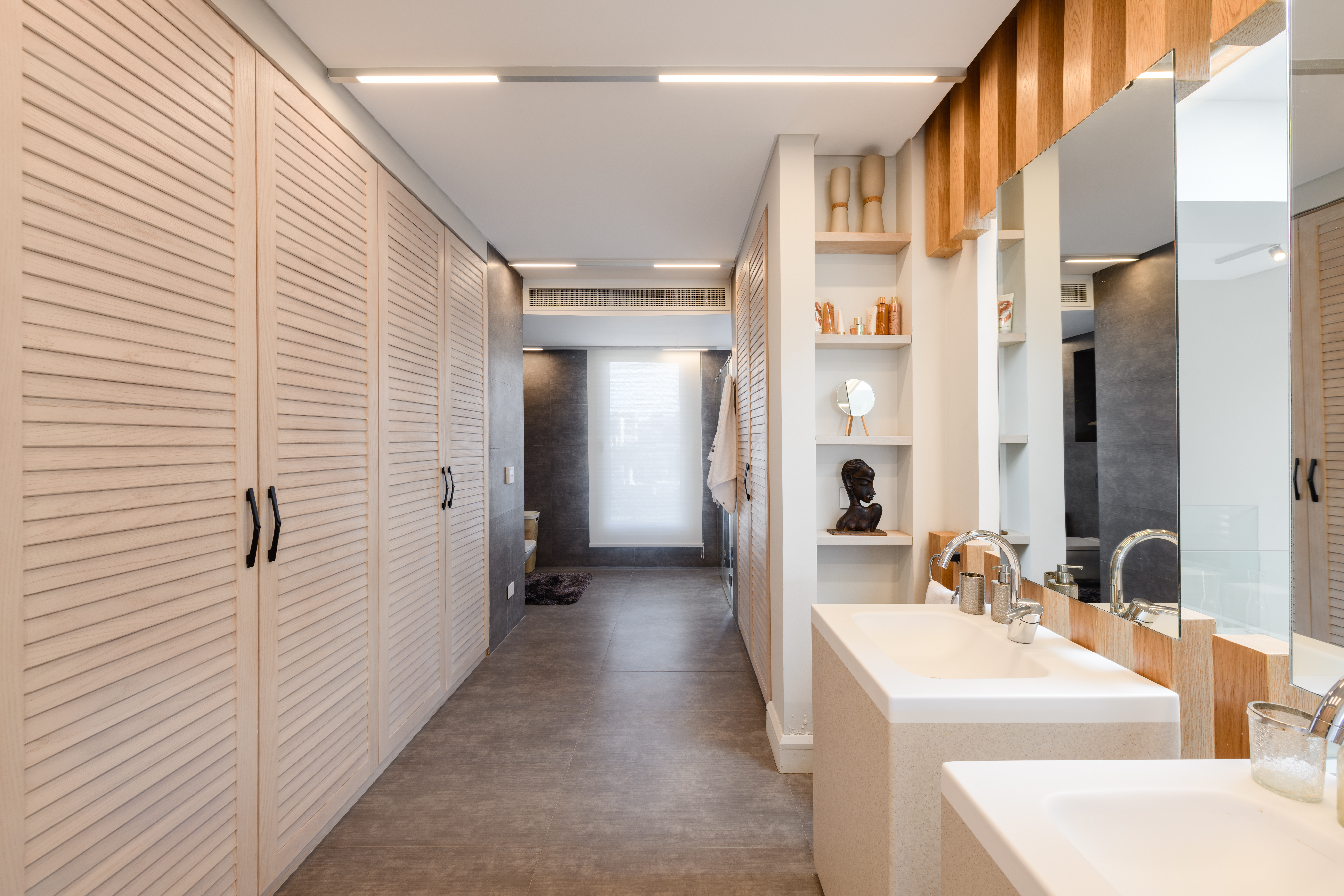 The Terrace House - Image 5